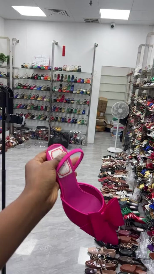 Shoe 48